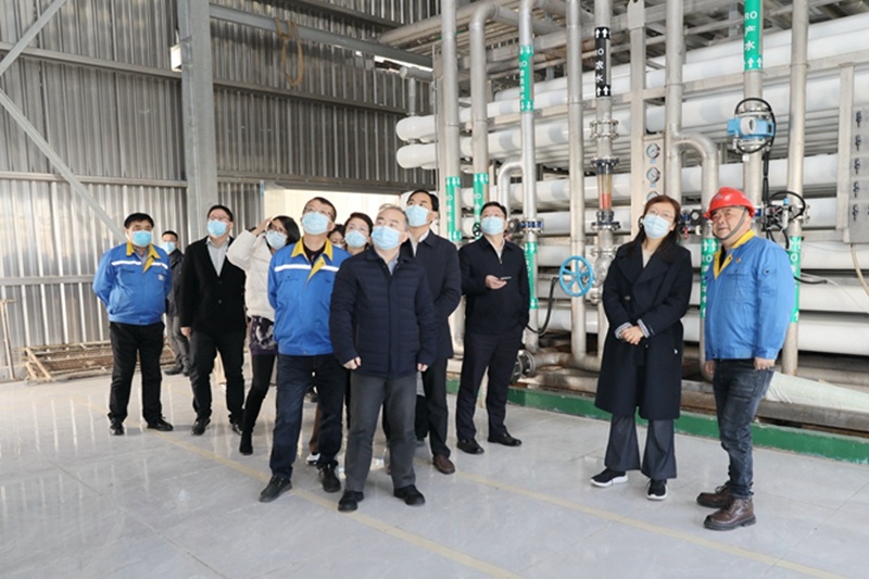 2022年12月15日，時(shí)任浙江省發(fā)展改革委黨組成員、副主任吳紅梅蒞臨景興紙業(yè)調(diào)研企業(yè)用能、節(jié)能工作